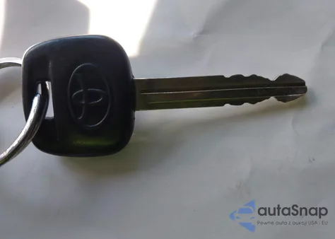 2013 Toyota Tacoma из США, поврежденный, VIN 5TFTX4CN4DX026976